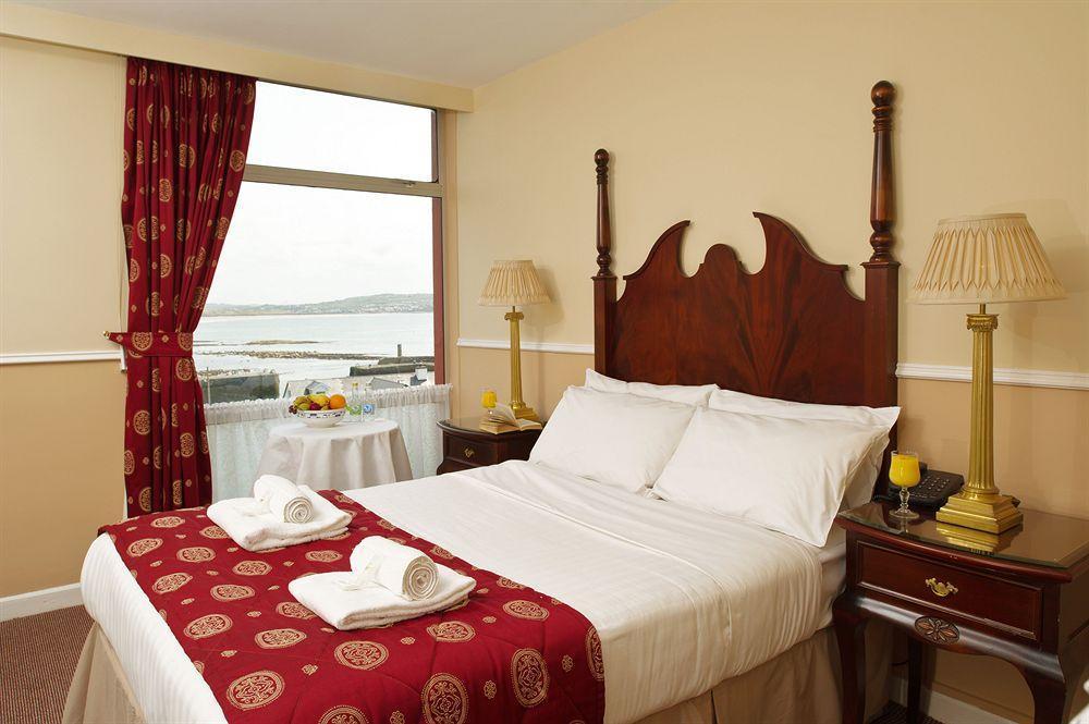Logues Liscannor Hotel Eksteriør bilde